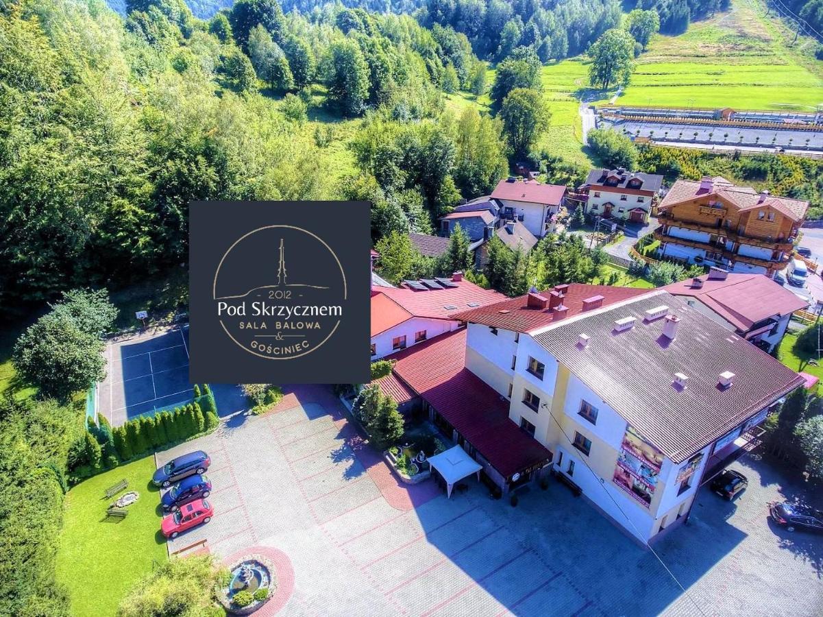 Отель Gosciniec Pod Skrzycznem Щирк Экстерьер фото